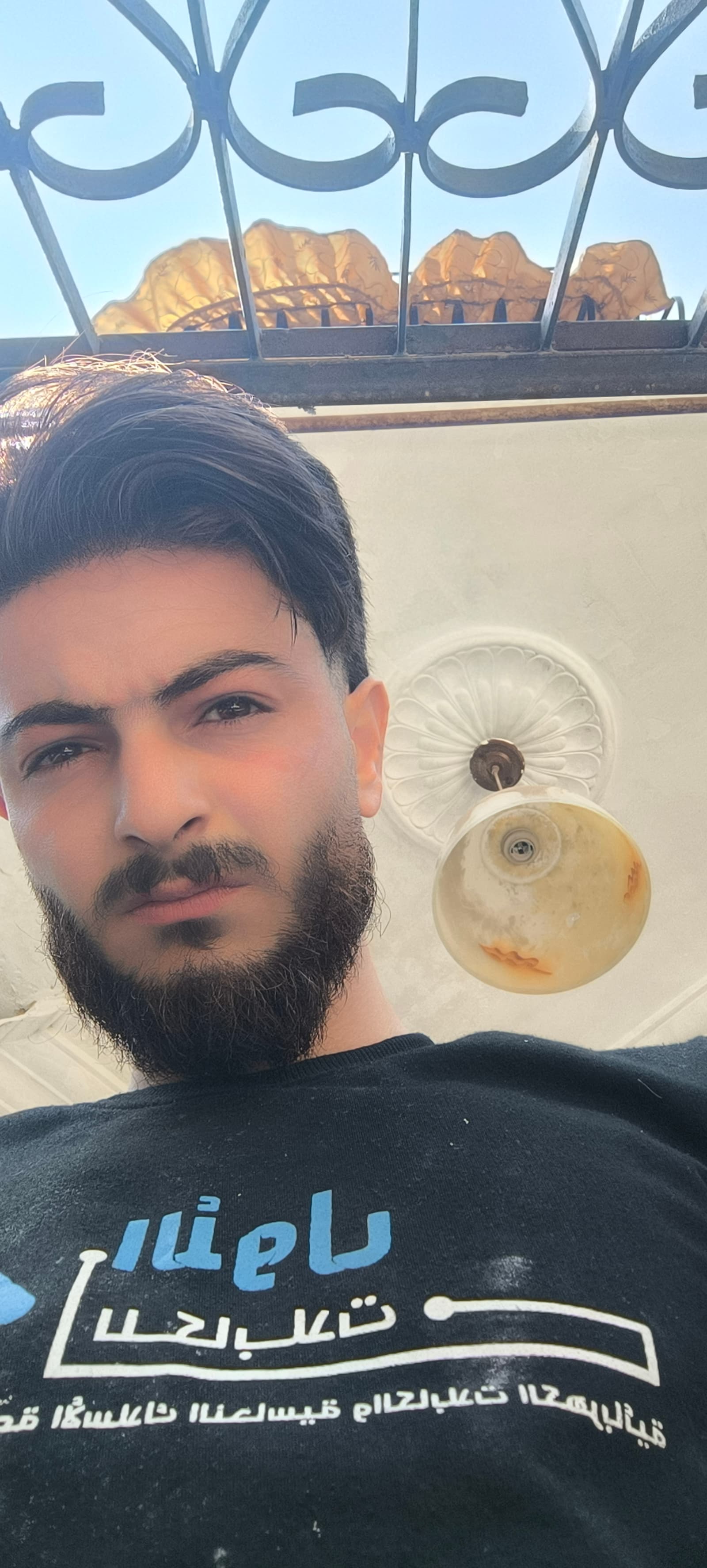 زكريا عاشوري